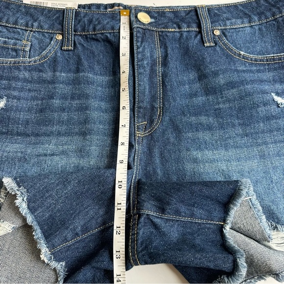 Seven 7 Jeans NWT Weekend Shorts Denim Short Size 16 Women’s Fray Hem Distressed - Picture 5 of 9